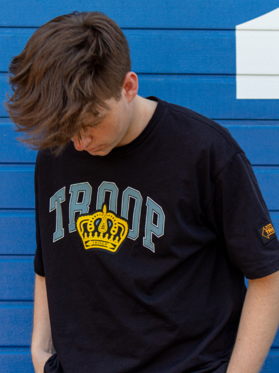 Tee Crown Black